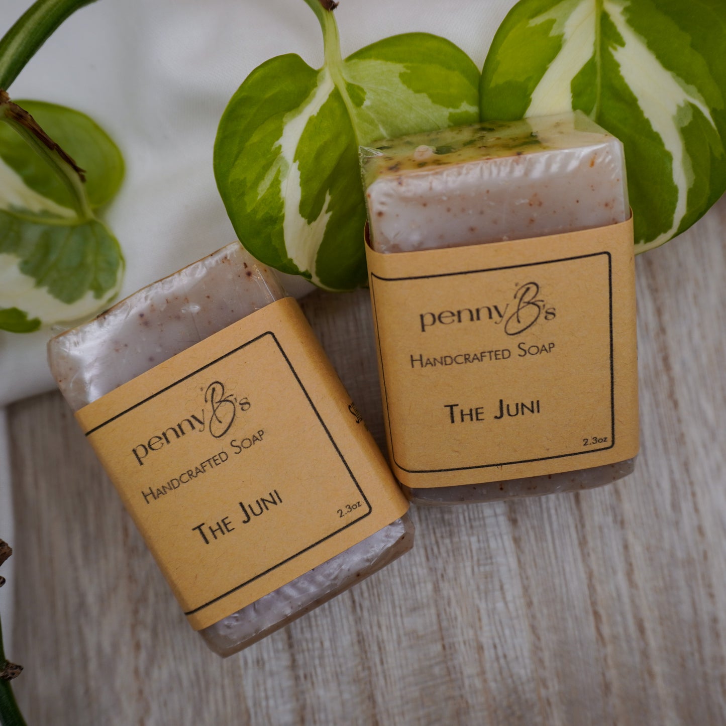 The Juni – Honey Soap with Mint & Juniper